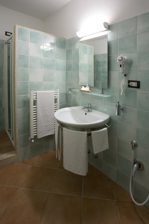 Hotel Vila Bahia Numana Rom bilde